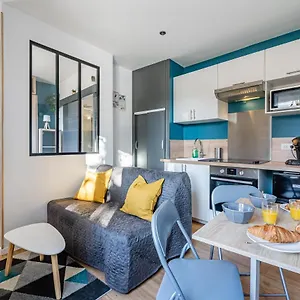  Appartement Studio Climatisé, Proche Des Commodités, Au Calme.
