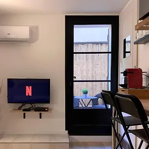 Appartement Petit Terrasse Vieille