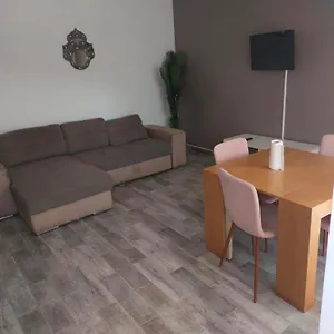  Appartement T3 Idéalement Situé A